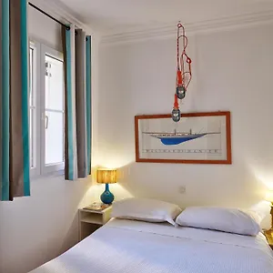 https://les-bastides-3124.fr-provencehotel.com
